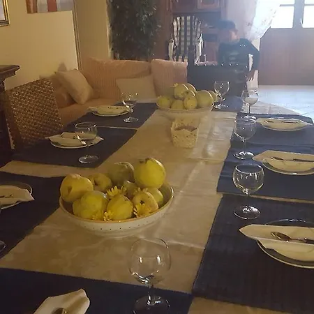 לינה וארוחת בוקר Il Belvederino